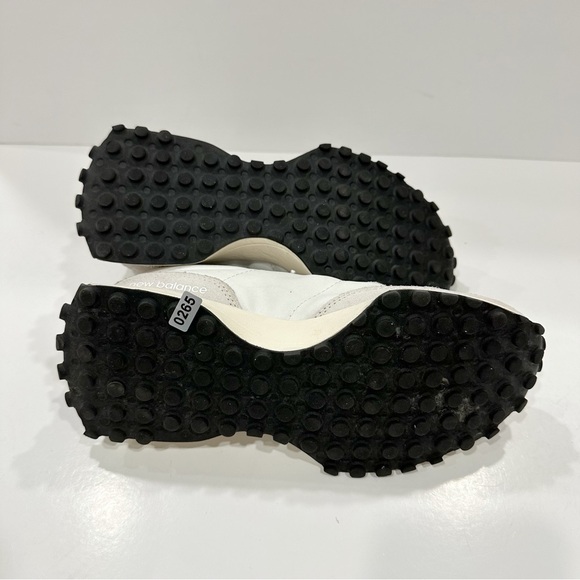 New Balance 327 Women’s Shoes - Picture 11 of 11